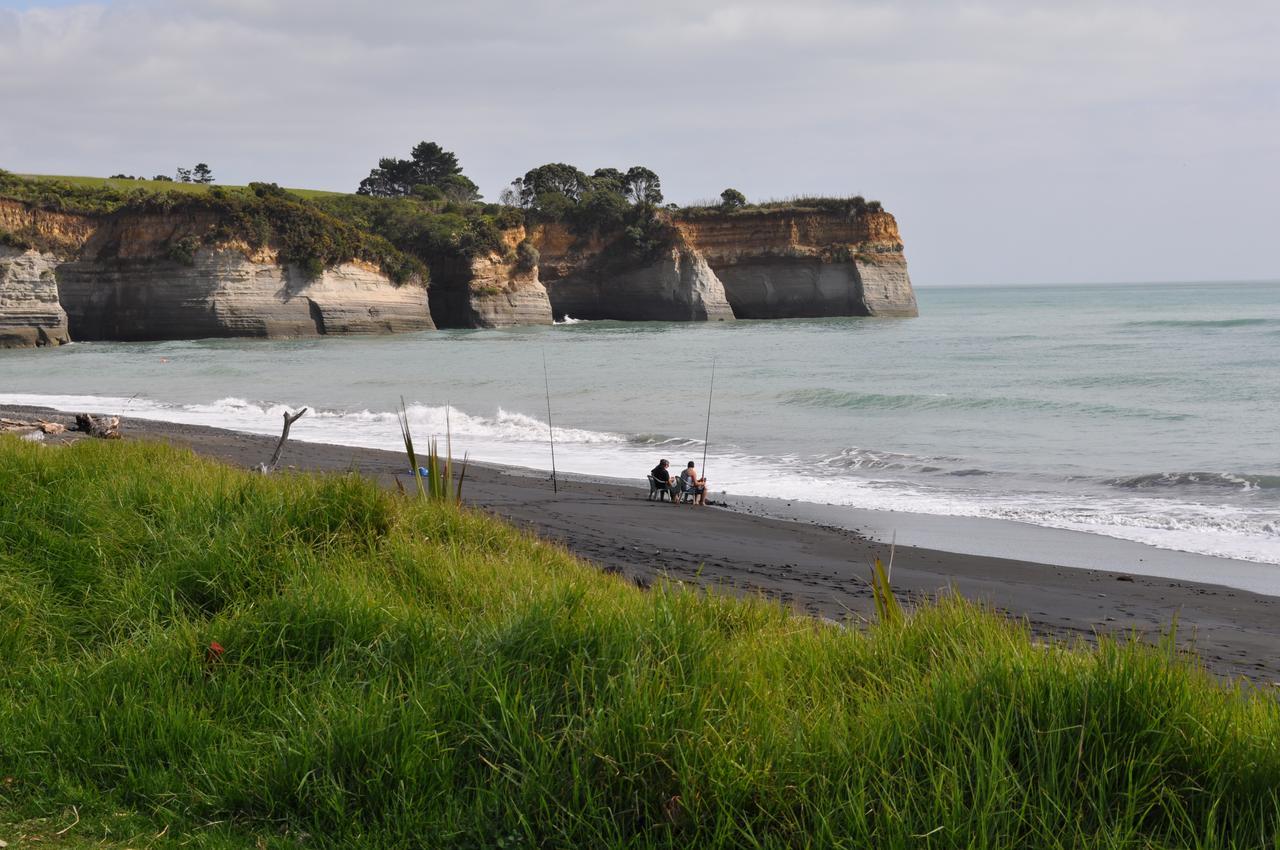 Urenui Beach Camp 外观 照片